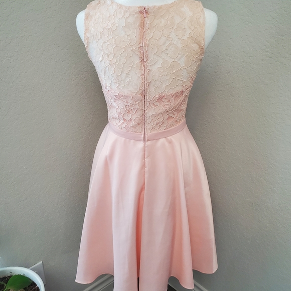 May Queen Prom Dress Size 4 - Picture 4 of 8